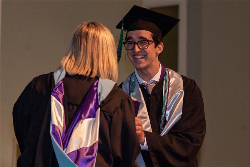 Seniors graduate from Vanguard Virtual High